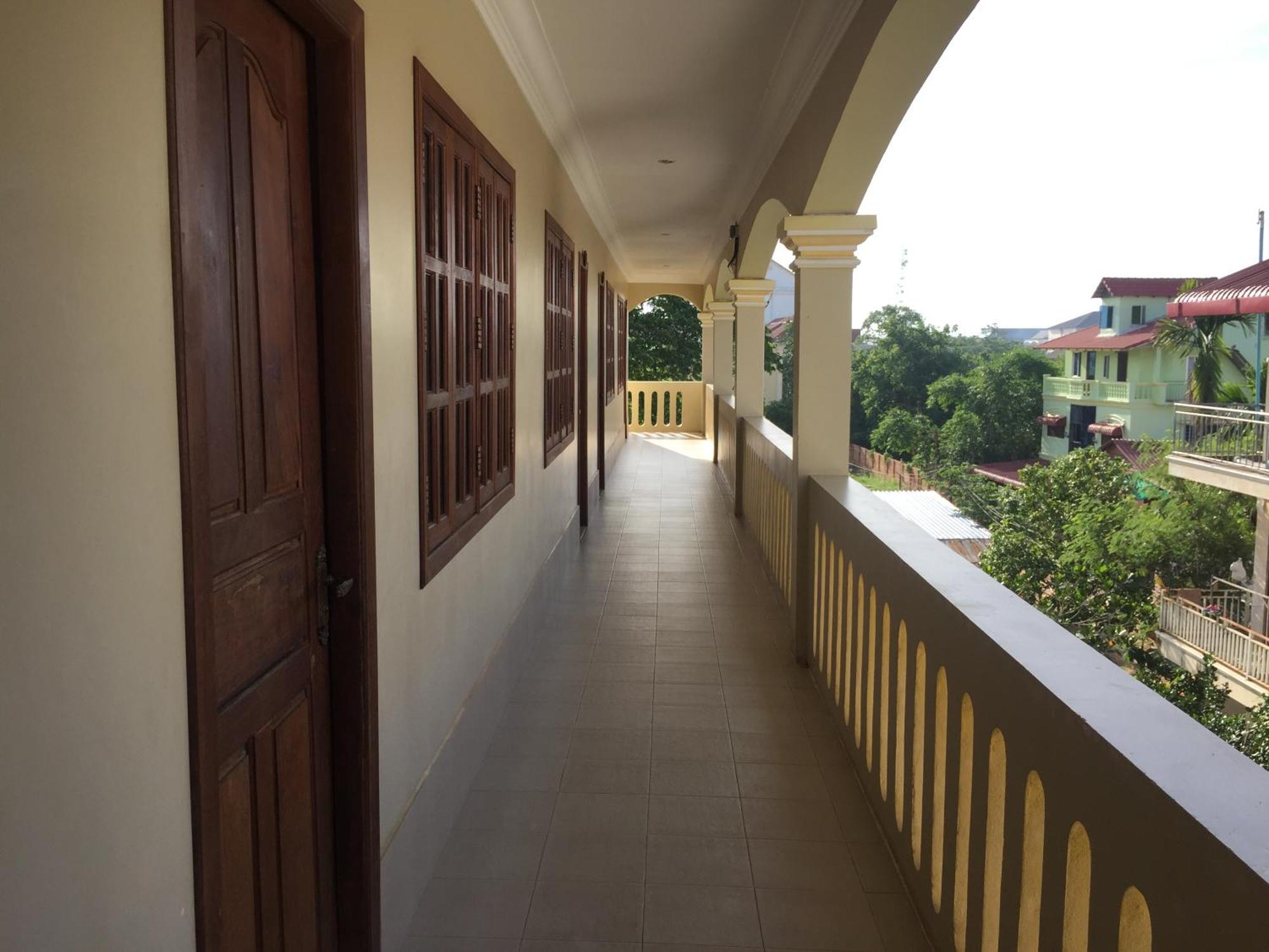 Iki Iki Guesthouse Сиемрип Экстерьер фото