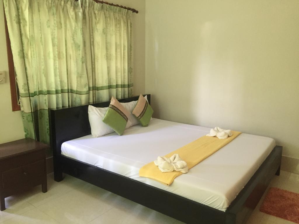 Iki Iki Guesthouse Сиемрип Экстерьер фото